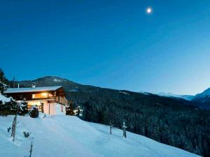 Bergh�tte Jenewein am Weerberg Bergh�tte Jenewein